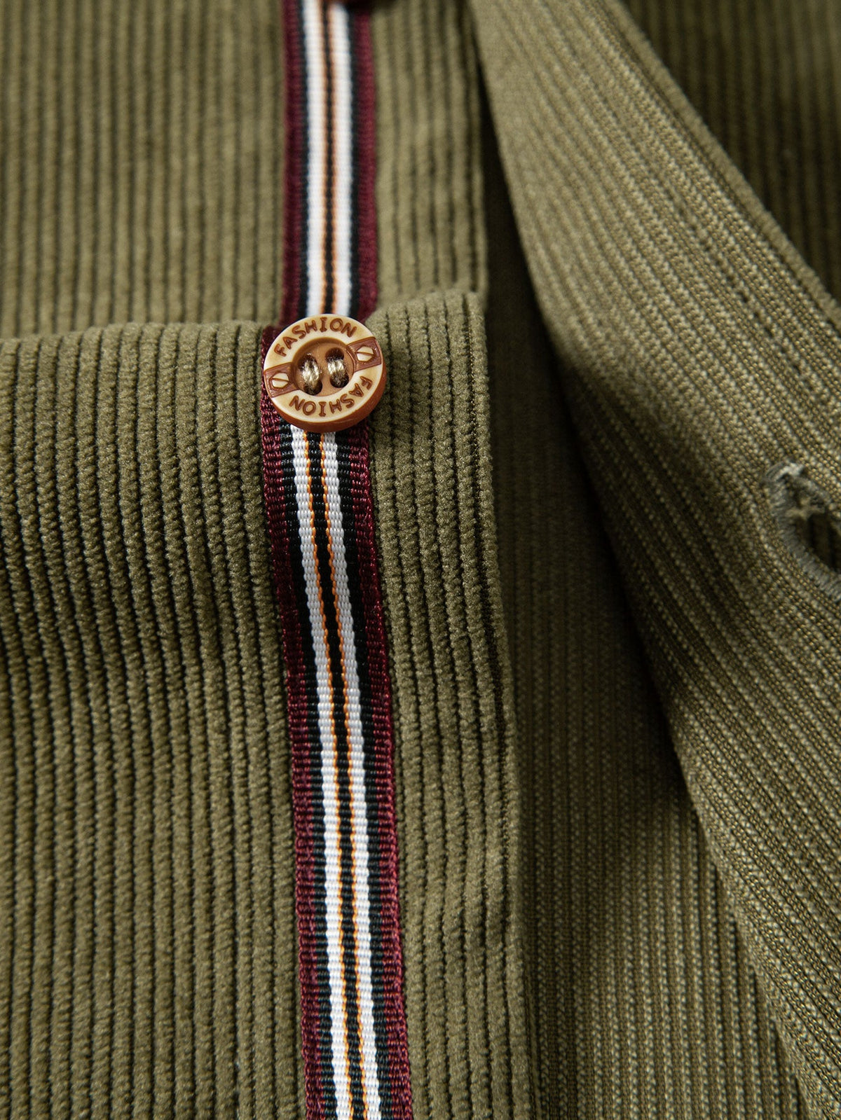 Camisa de manga larga con cuello alto