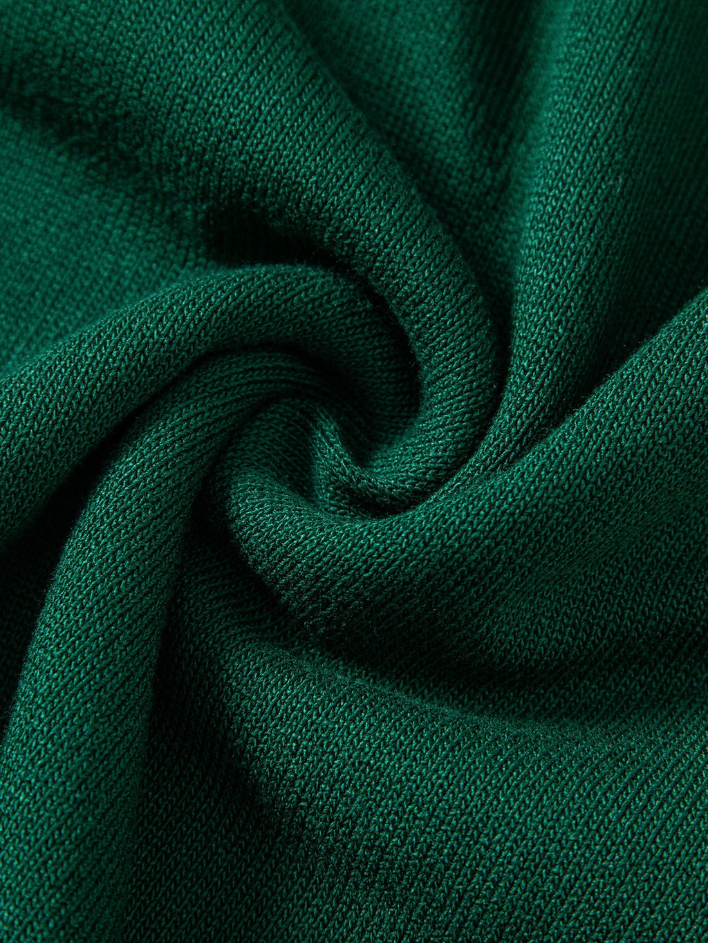 Polo de punto acanalado a rayas en contraste