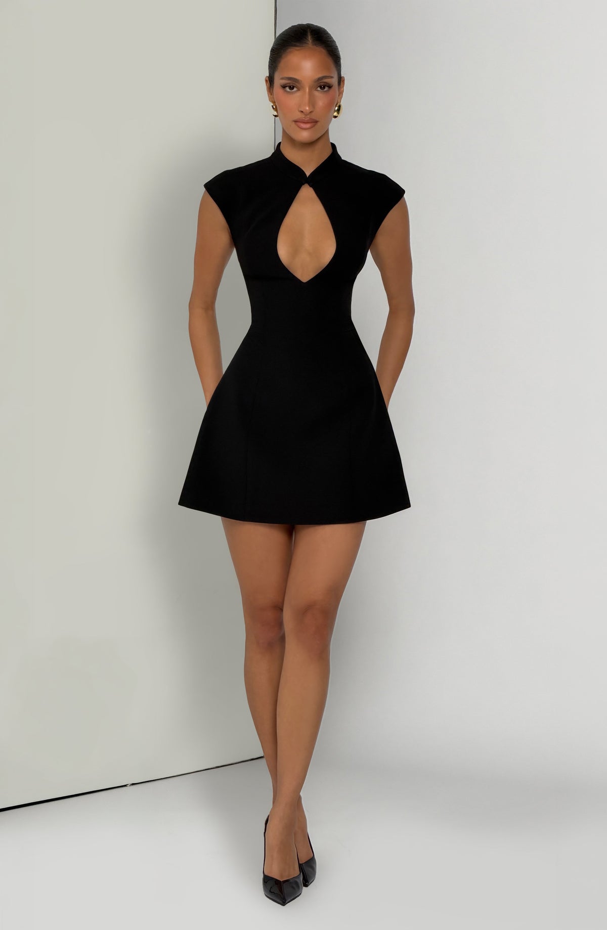 ÉLAN NOIR — Vestido Elegance